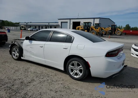 2015 Dodge Charger Se z USA, uszkodzony, nr VIN 2C3CDXBG6FH768269